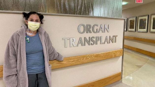 Woman gets stomach transplant after not being able to eat for over 10 years