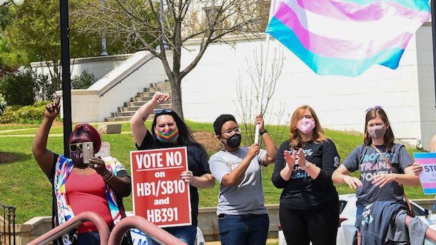 Health care providers for trans people debunk new Alabama legislation’s misinformation